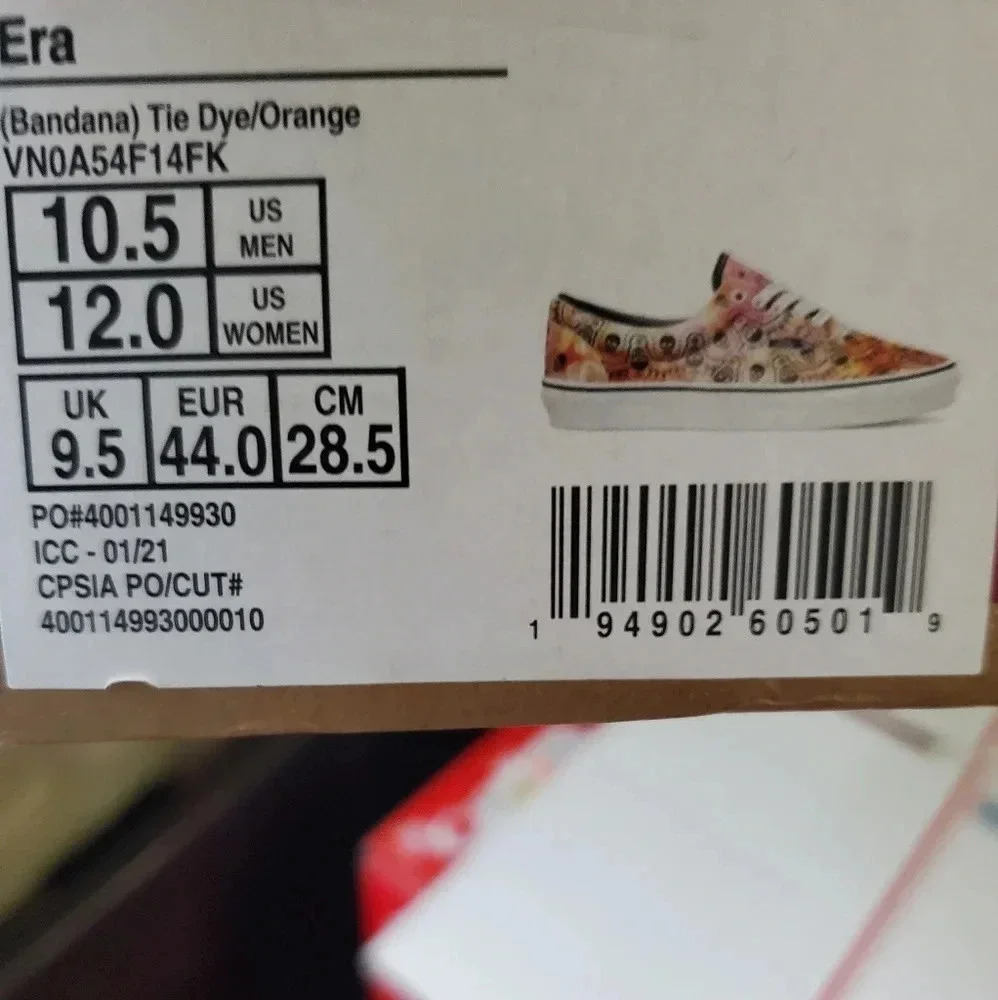 Vans Era Skulls Bandana - Picture 4 of 10